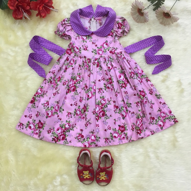 ชุดเดรสเด็กลายดอก คอบัว กระโปรงบาน ทองกวาว